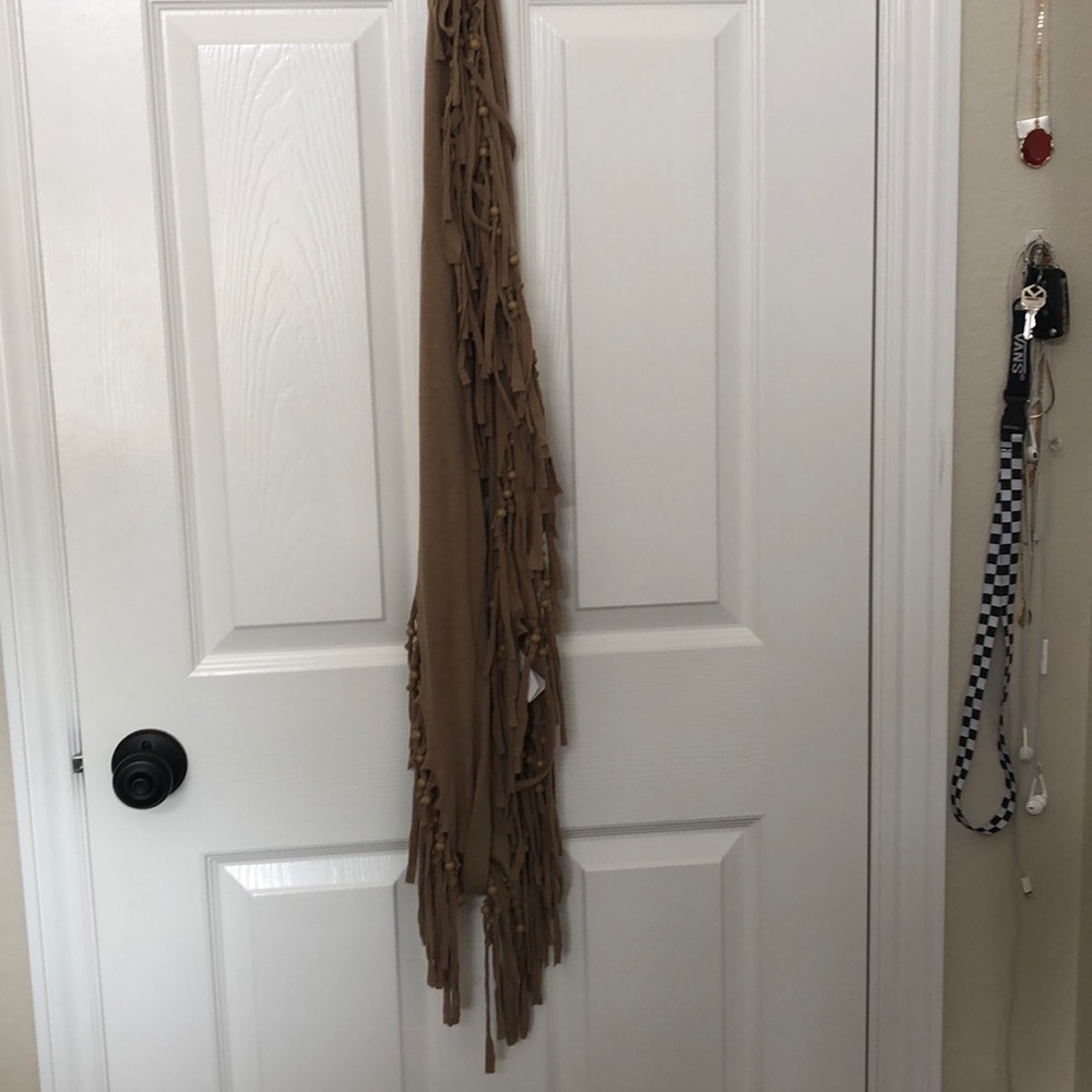 2 pack of scarves